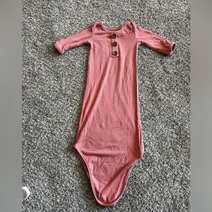 Newborn Baby Knot Gown